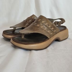 Dansko Leather Tan Beige Light Brown Sandals size EU 39 Excellent Condition